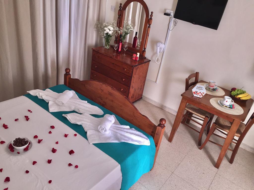 Estia Vasilis Manoli Apartment ไอยานาปา ภายนอก รูปภาพ